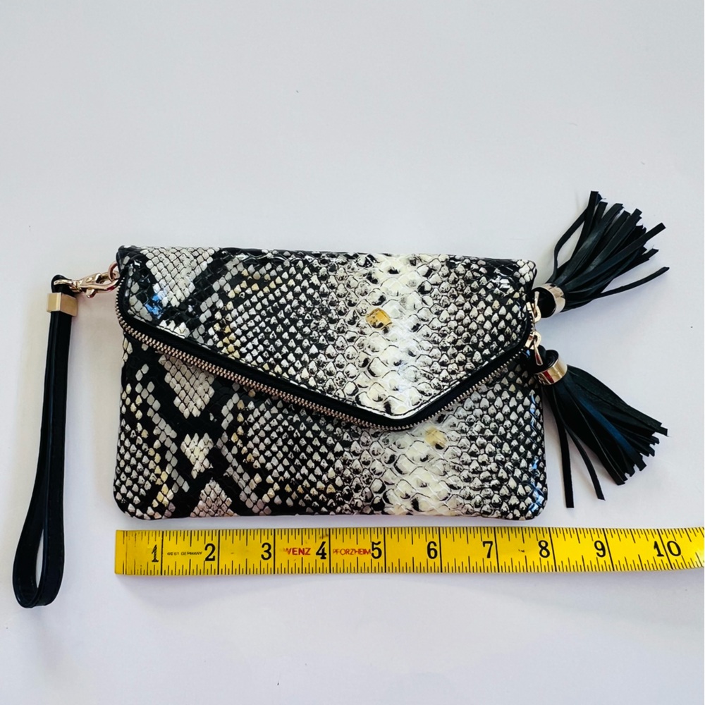 Henry Bendel NY snakeskin wristlet clutch bag - Picture 2 of 14